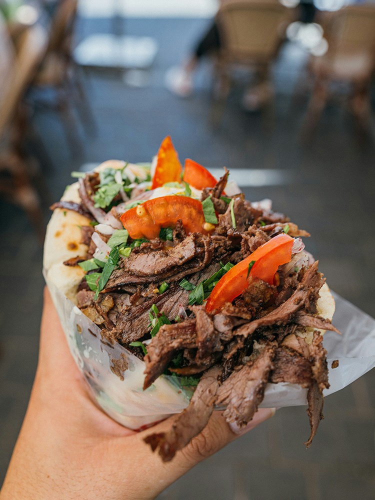Kırmızı Döner